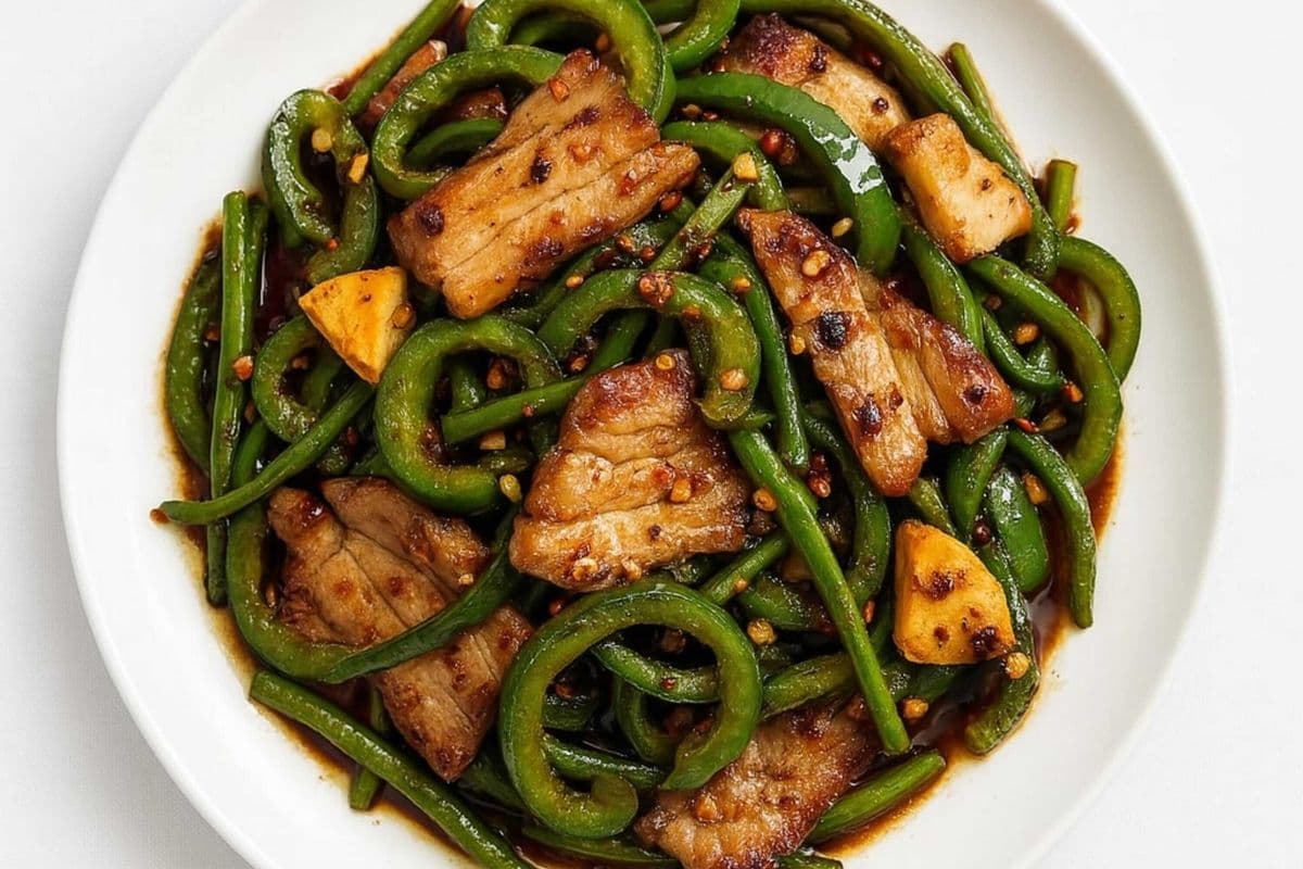 P1. Spicy Pork and Garlic Stems(Spicy) - 生炒鹽煎肉(辣)