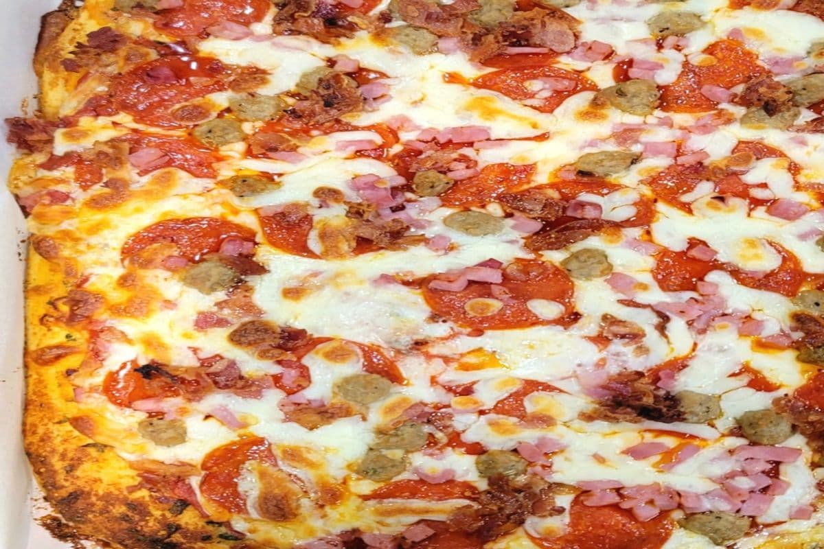 10" Small Meat Lover's Pizza
