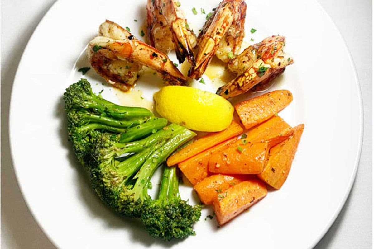 Crevettes Géantes Grillées (4 mex) / Grilled Jumbo Shrimps (4 pcs)