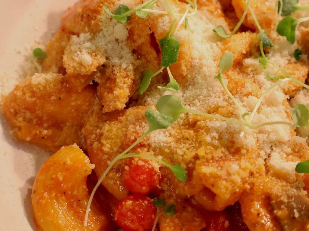 Spicy Sausage & Pepper Rigatoni