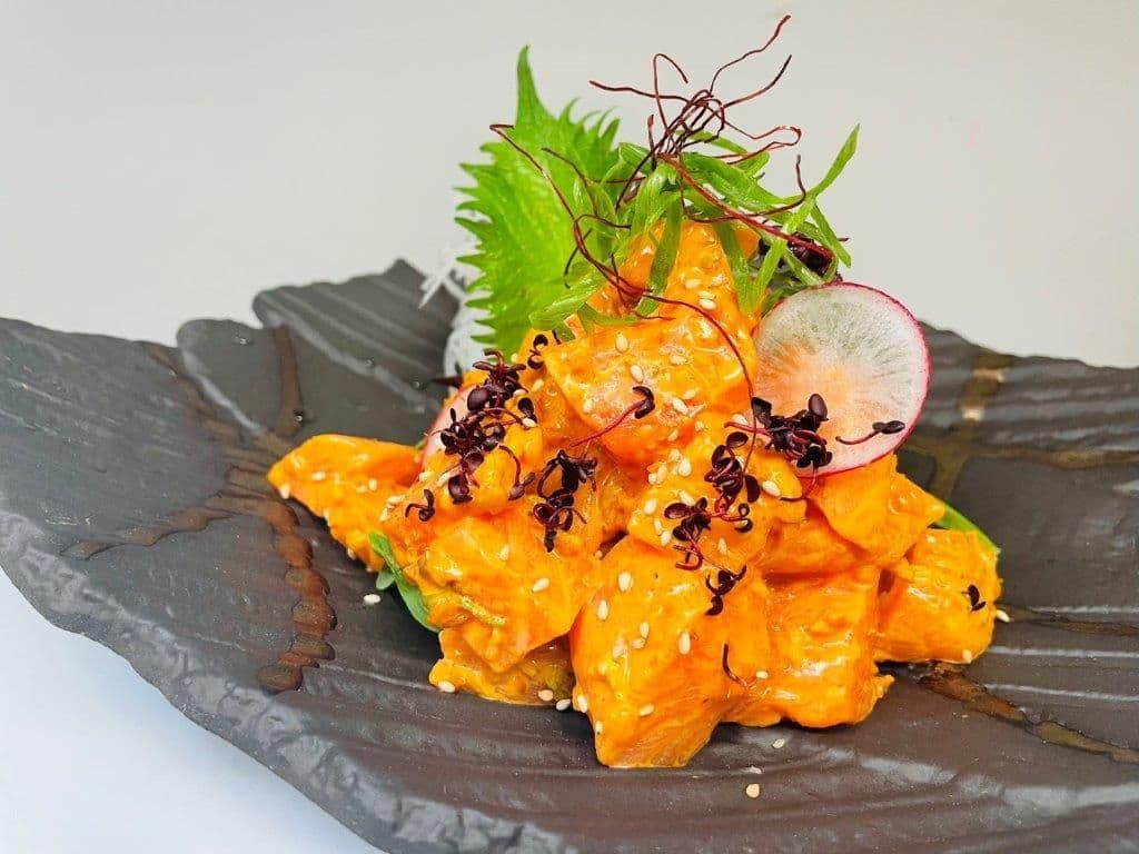 Spicy Salmon Sashimi