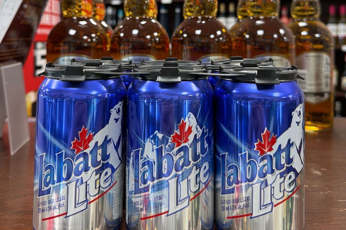 Labatt Lite 6 cans (1 x 6 x 355 ml cans)