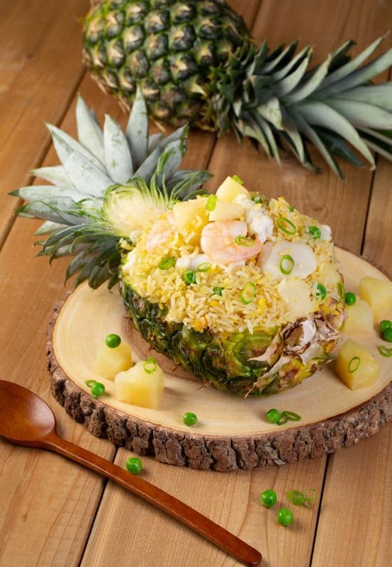 K15. Seafood with Pineapple Fried Rice
