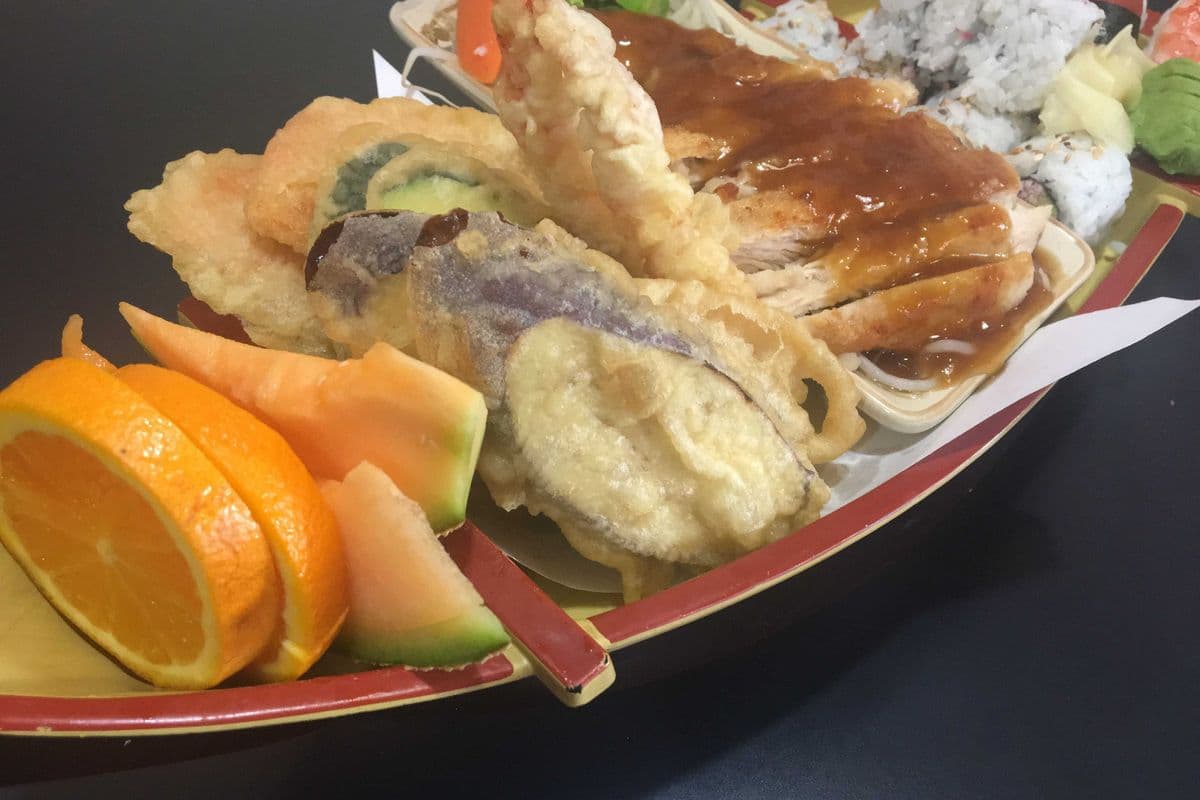 Lunch Boat for Two - A
