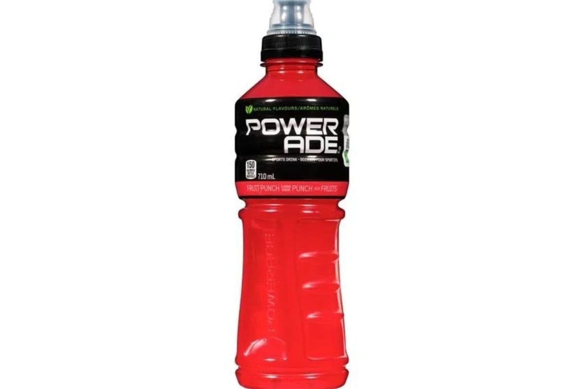 Powerade Fruit Punch (710 mL)