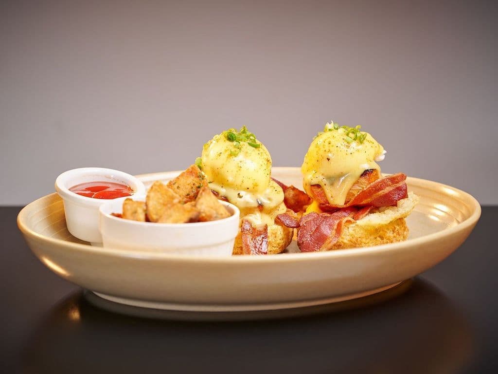 BACON BENNY