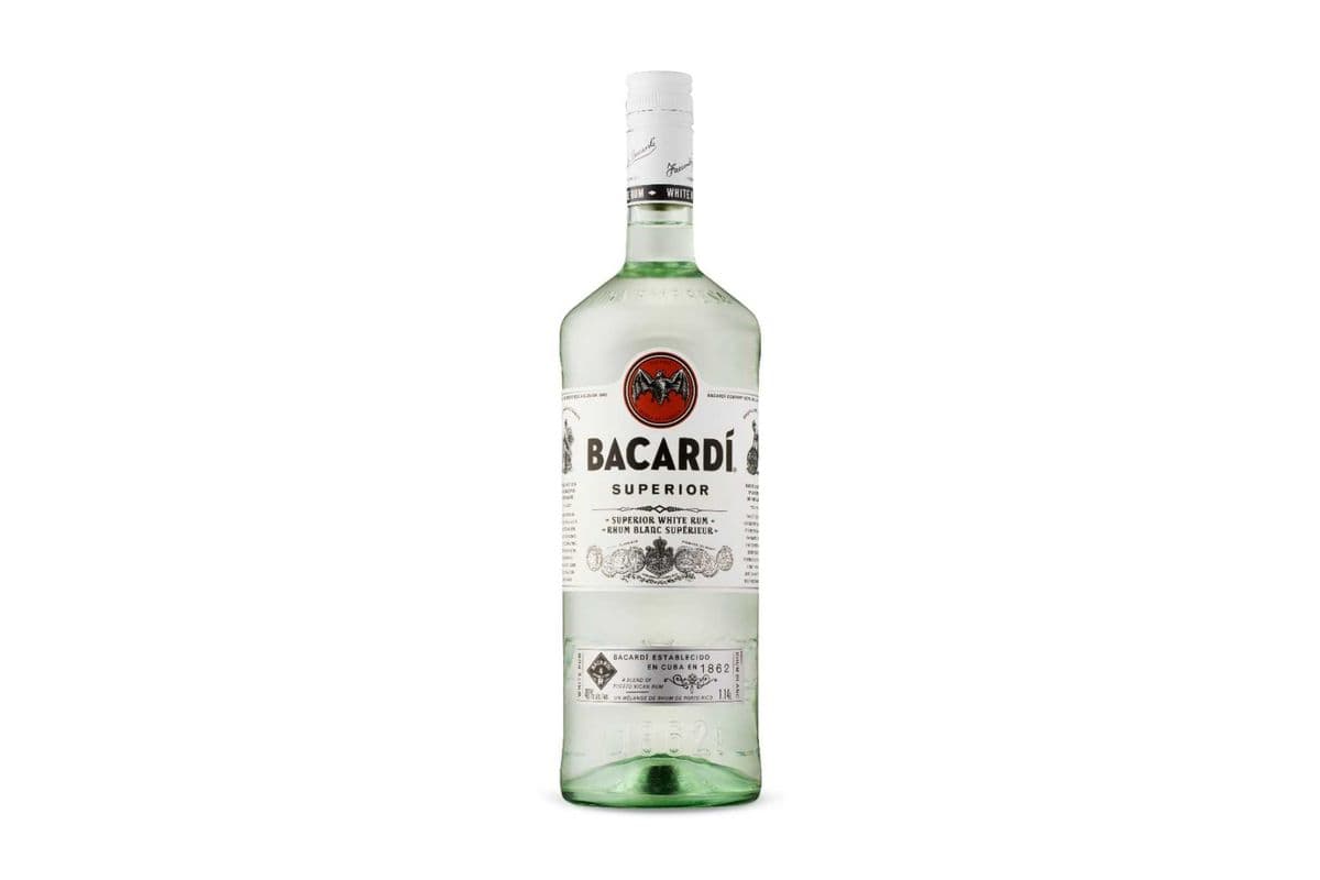 Bacardi - White (1 x 1.l4l)