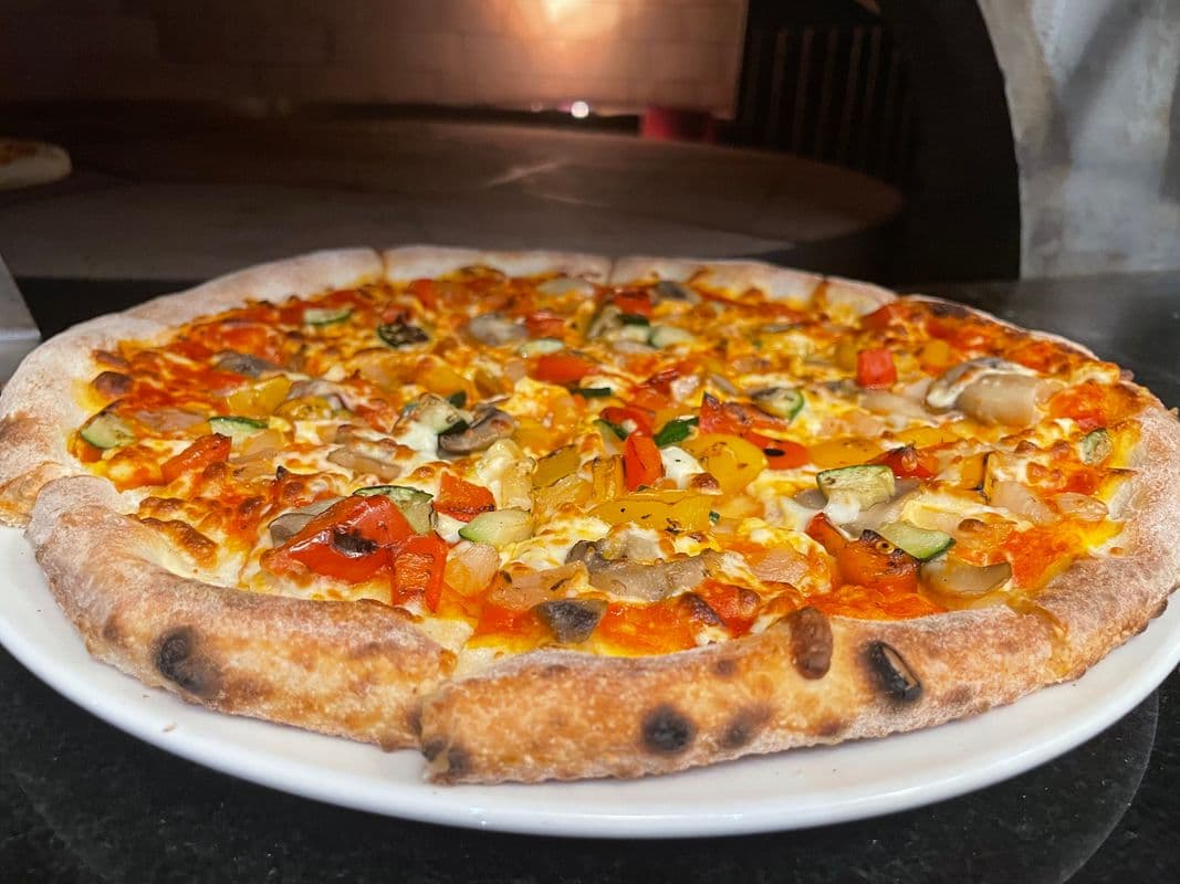 Primavera Pizza