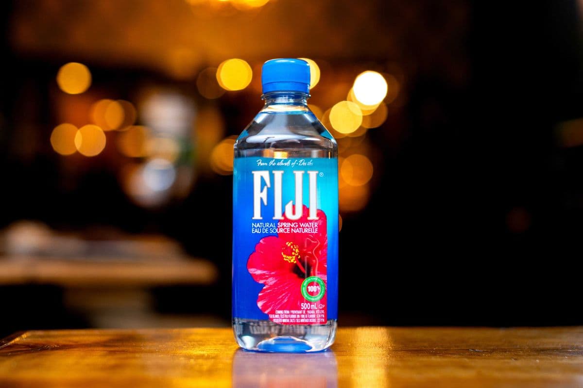 Fiji Water (500ml)