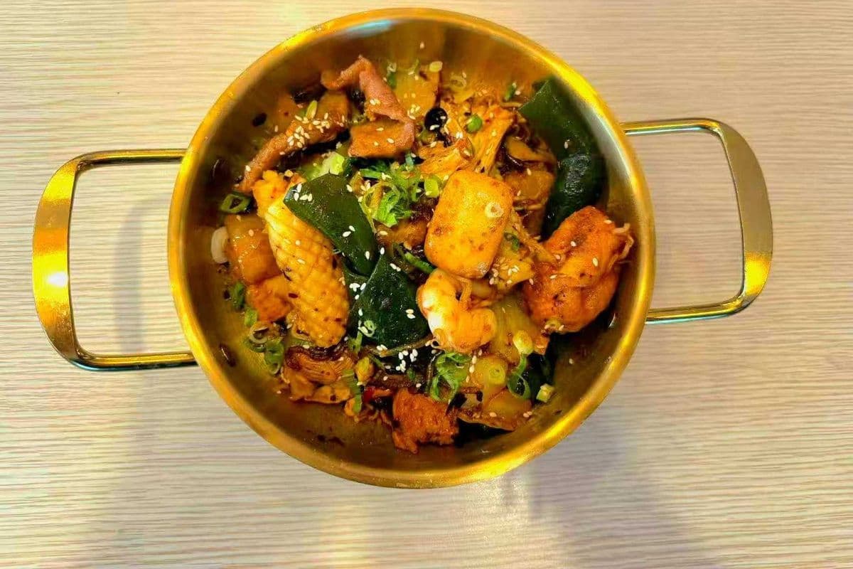 S4. Mala Xiang Guo (Dry Pot) for one