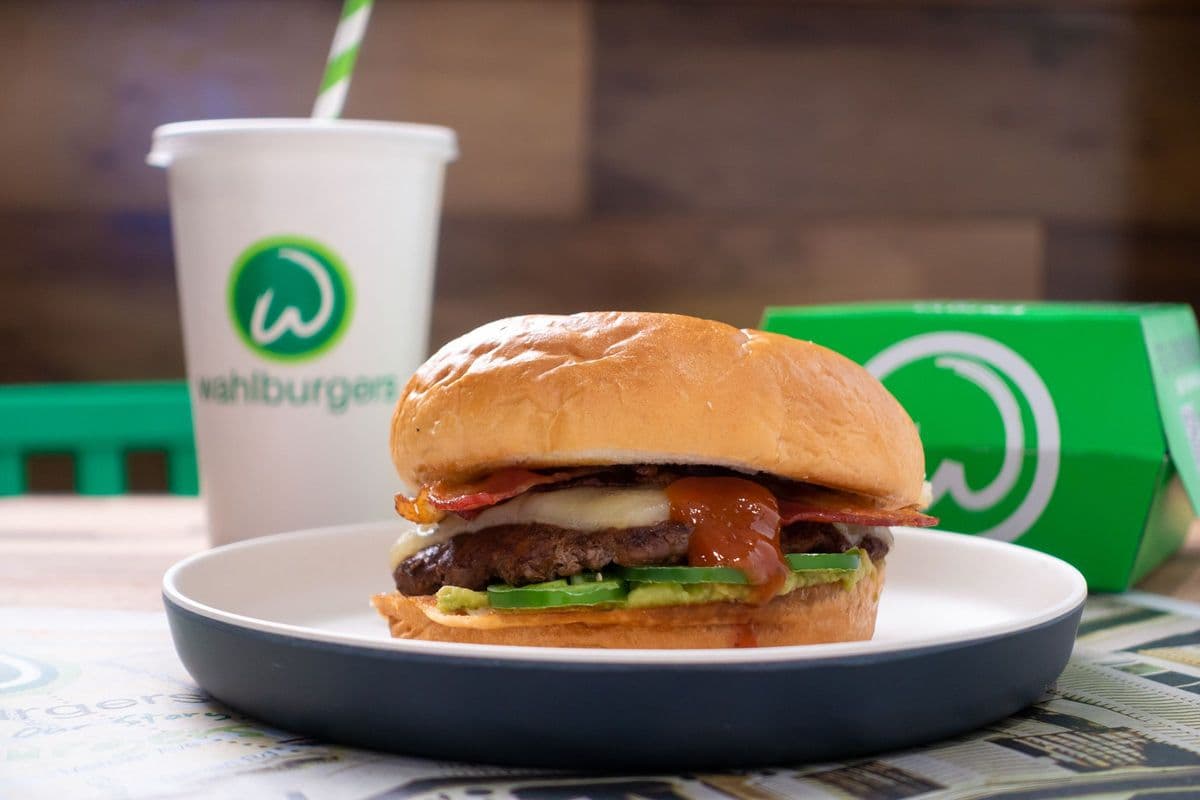 BBQ Bacon Burger (5 oz)