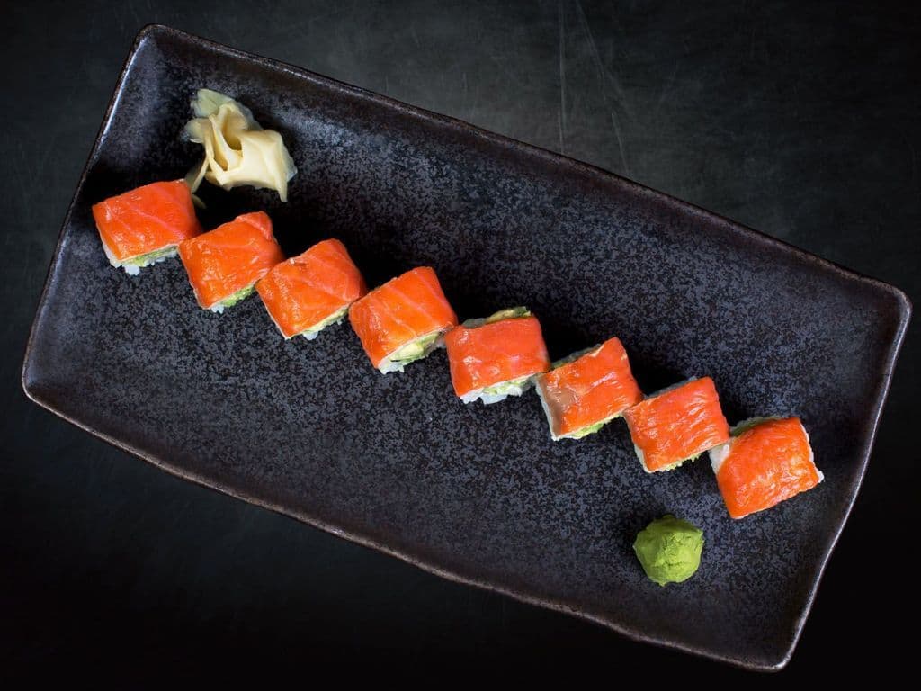 Smoked Salmon Roll (8Pcs)