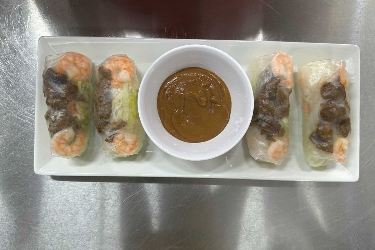 C8. Grilled Beef and Shrimp Salad Rolls