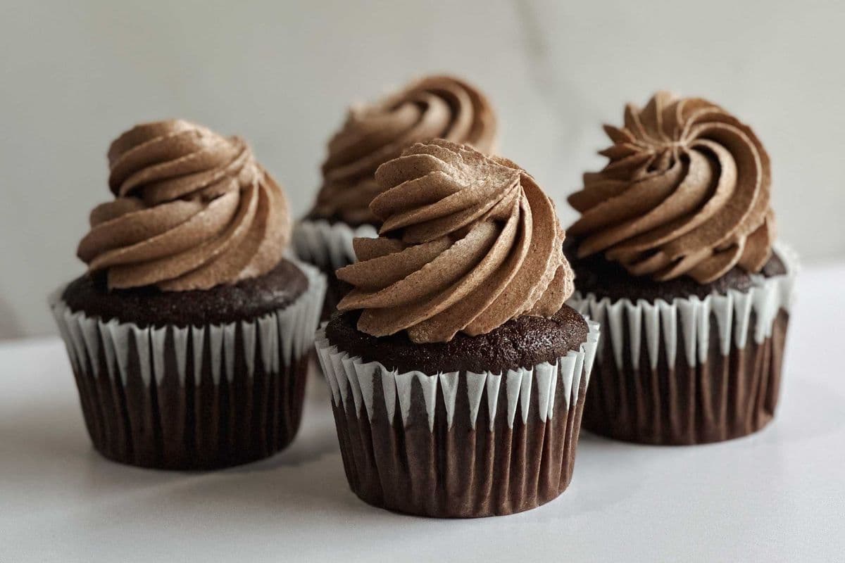 Gluten Free Chocolate Cupcake 6-pack
