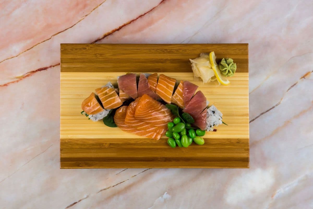 Las Vegas Roll (8pc)