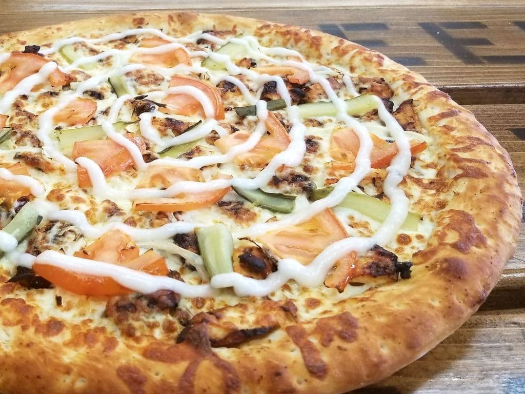 CHICKEN SHAWARMA PIZZA