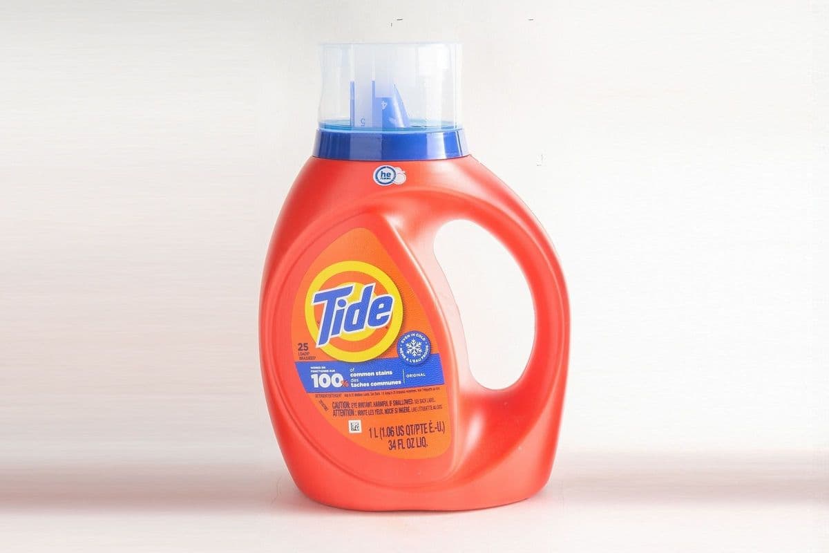 Tide Washing Liquid (24 Loads)