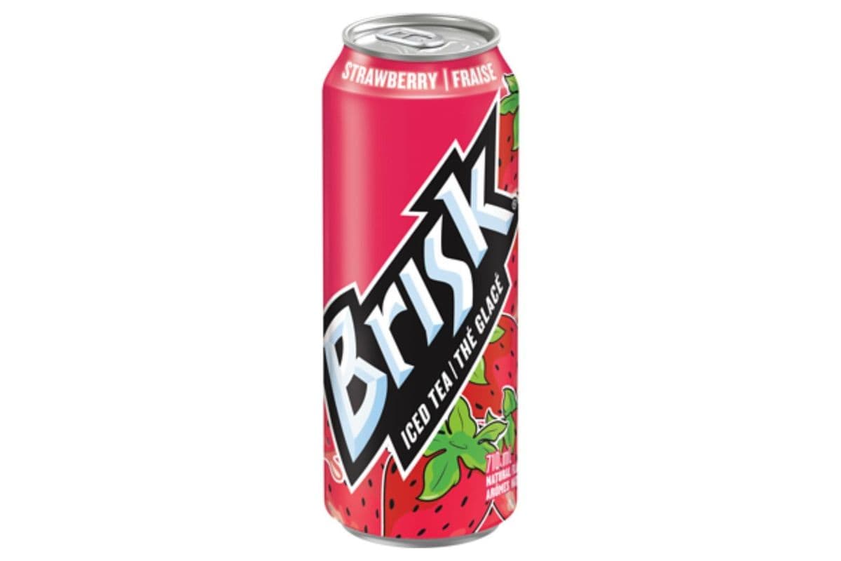 Brisk Strawberry Iced Tea (710 mL)