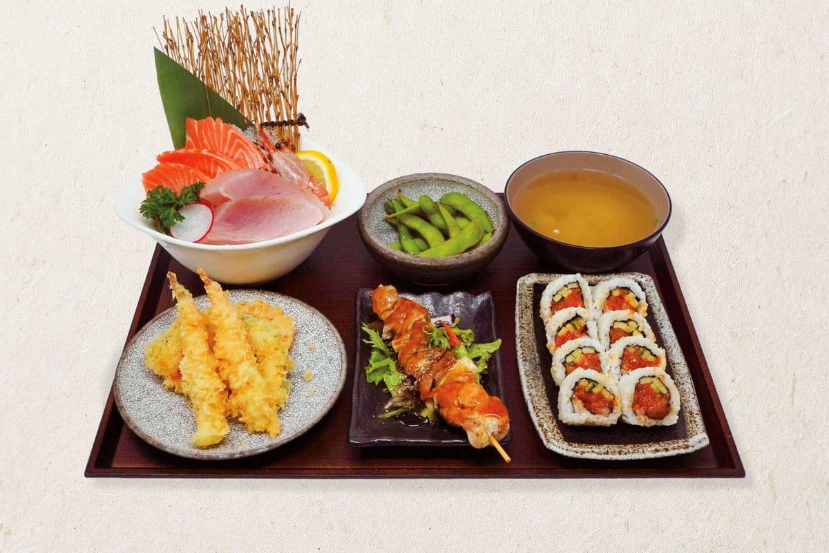Sashimi Plate