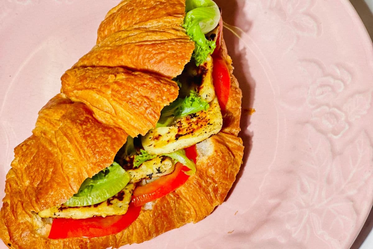 Grilled Halloumi Croissant