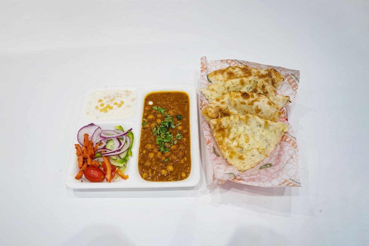 Chana Kulcha