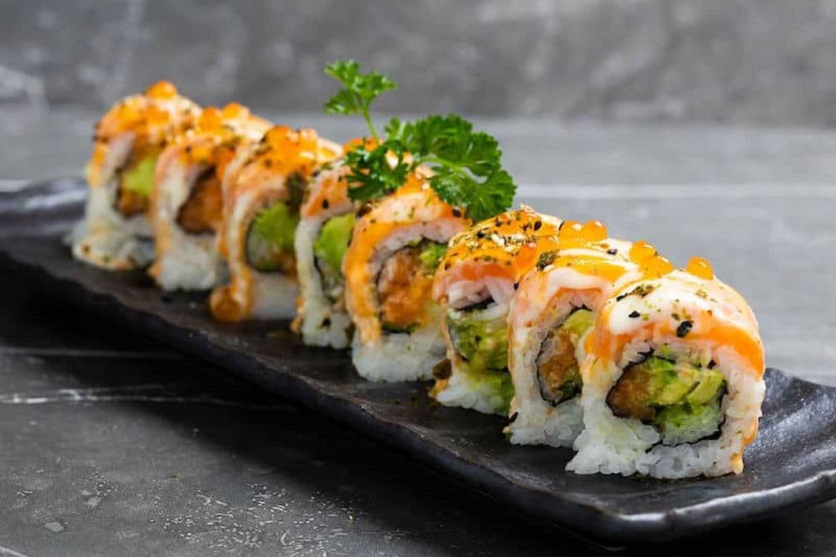 Salmon King - Maki Sushi