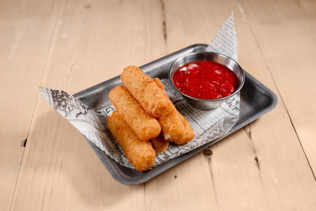 BREADED CHEESE STICKS