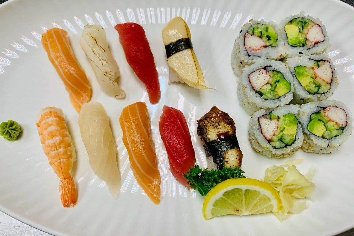 SM02 Sushi Take (15pcs)