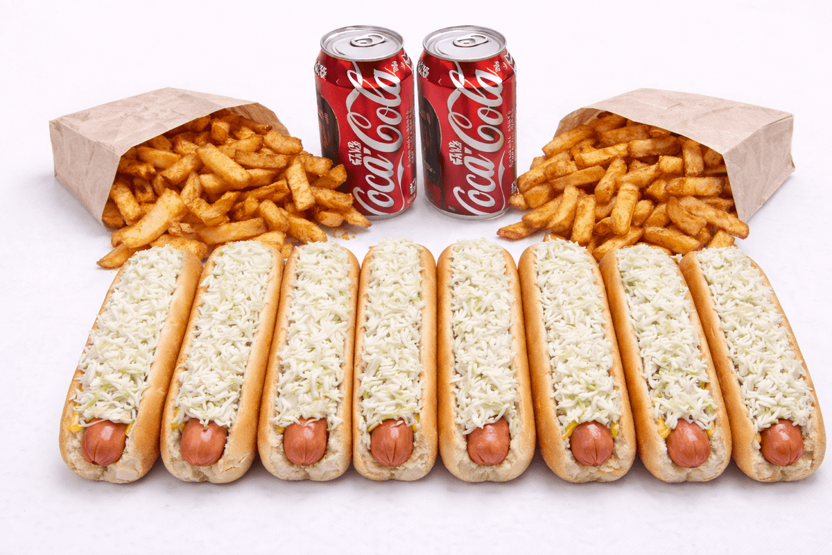 8 Hot-Dog, 2 Frite et 2 Boisson