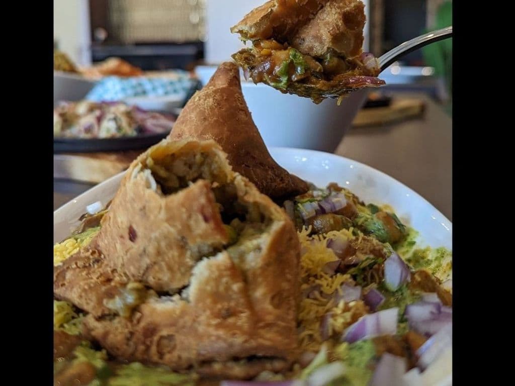Old Delhi Samosa Chaat