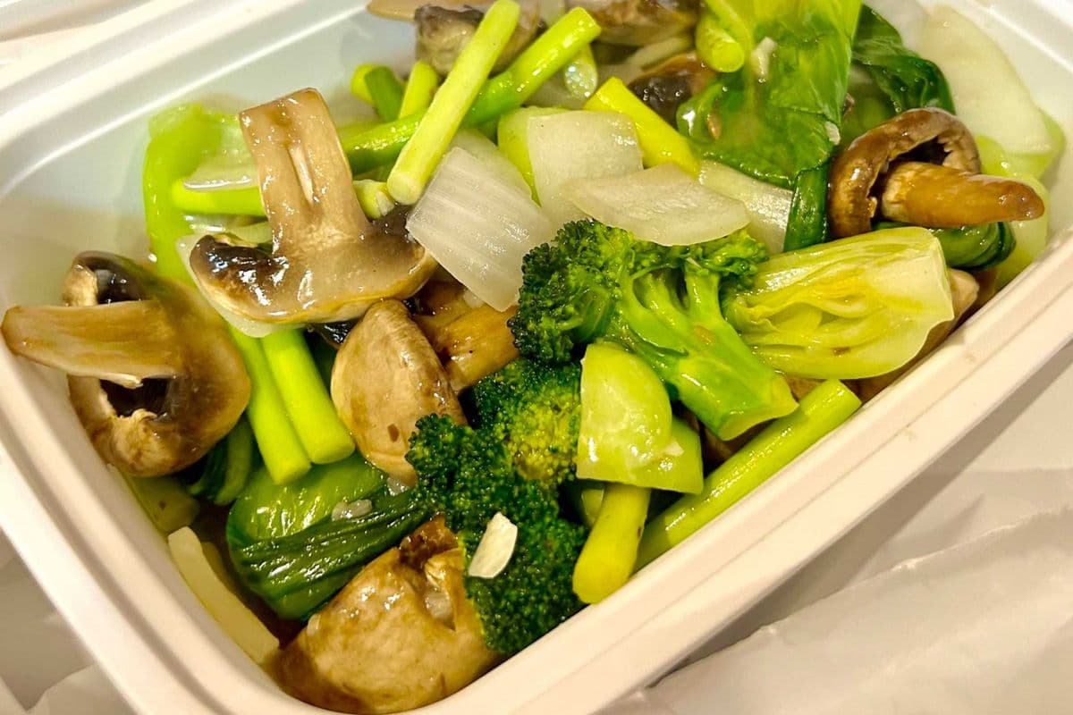 C30. Garlic Vegetable 蒜蓉杂菜