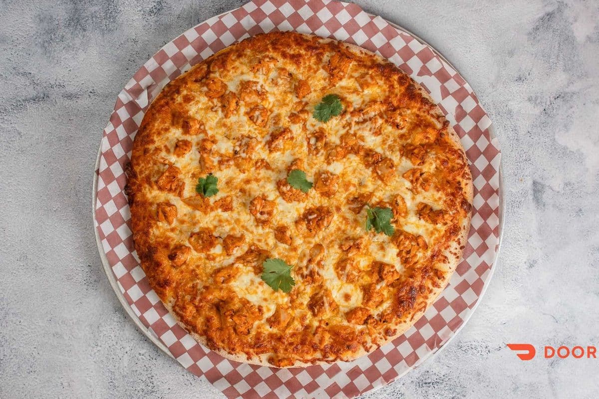 Butter Chicken Pizza