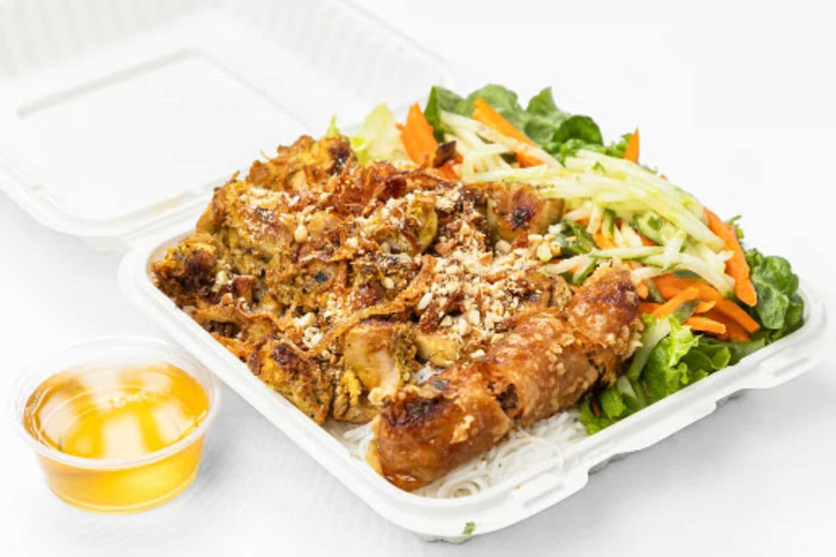 Chicken with Springroll
