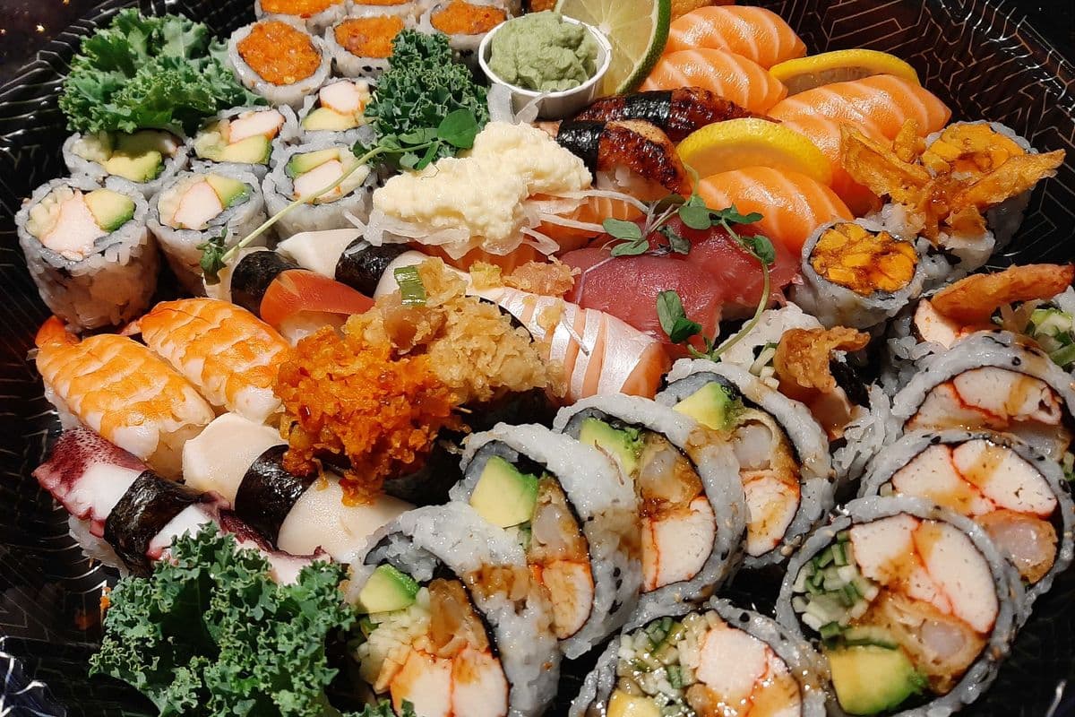 PT3 Nigiri and Maki Medium (42 pcs)