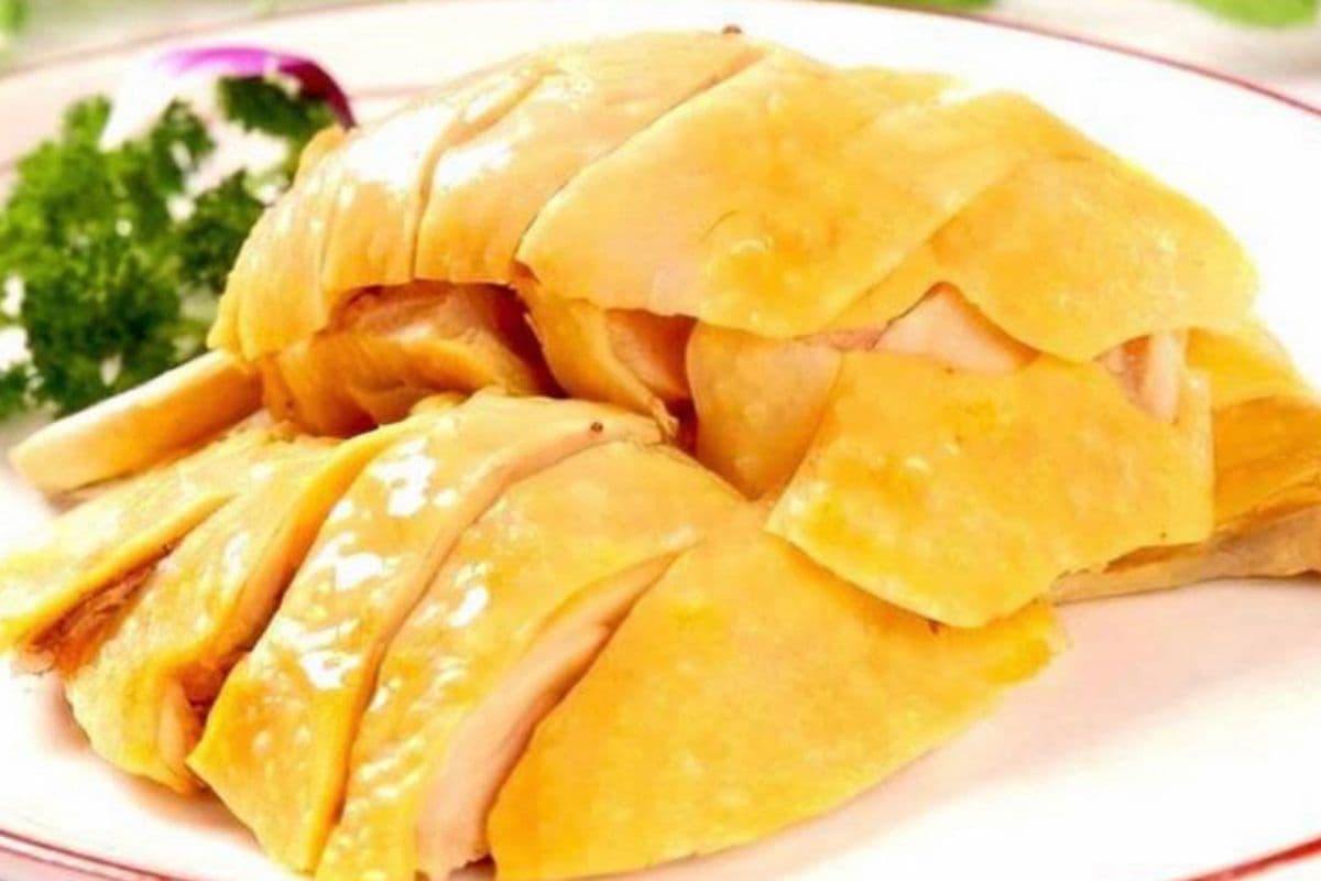 贵妃走地雞 Steam Free Range Chicken—Half 半只