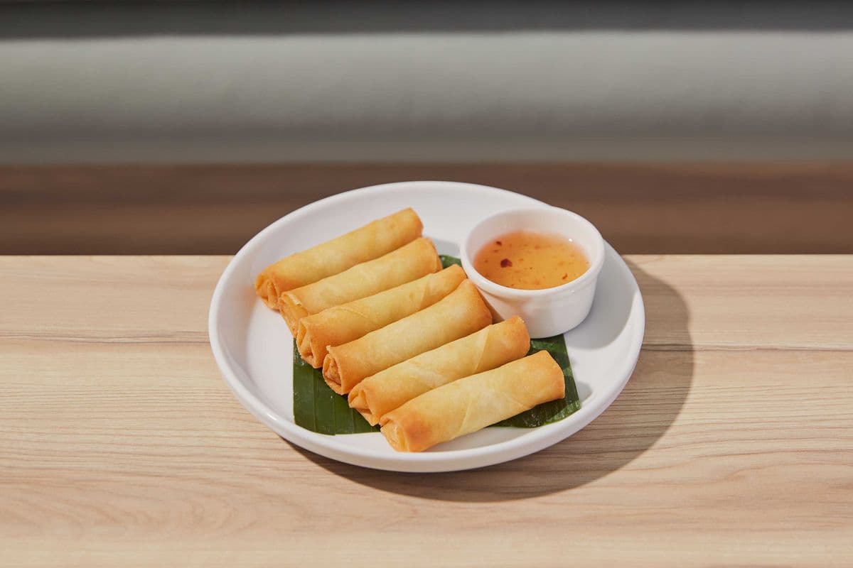 Vegetable Spring Rolls (4 pcs)