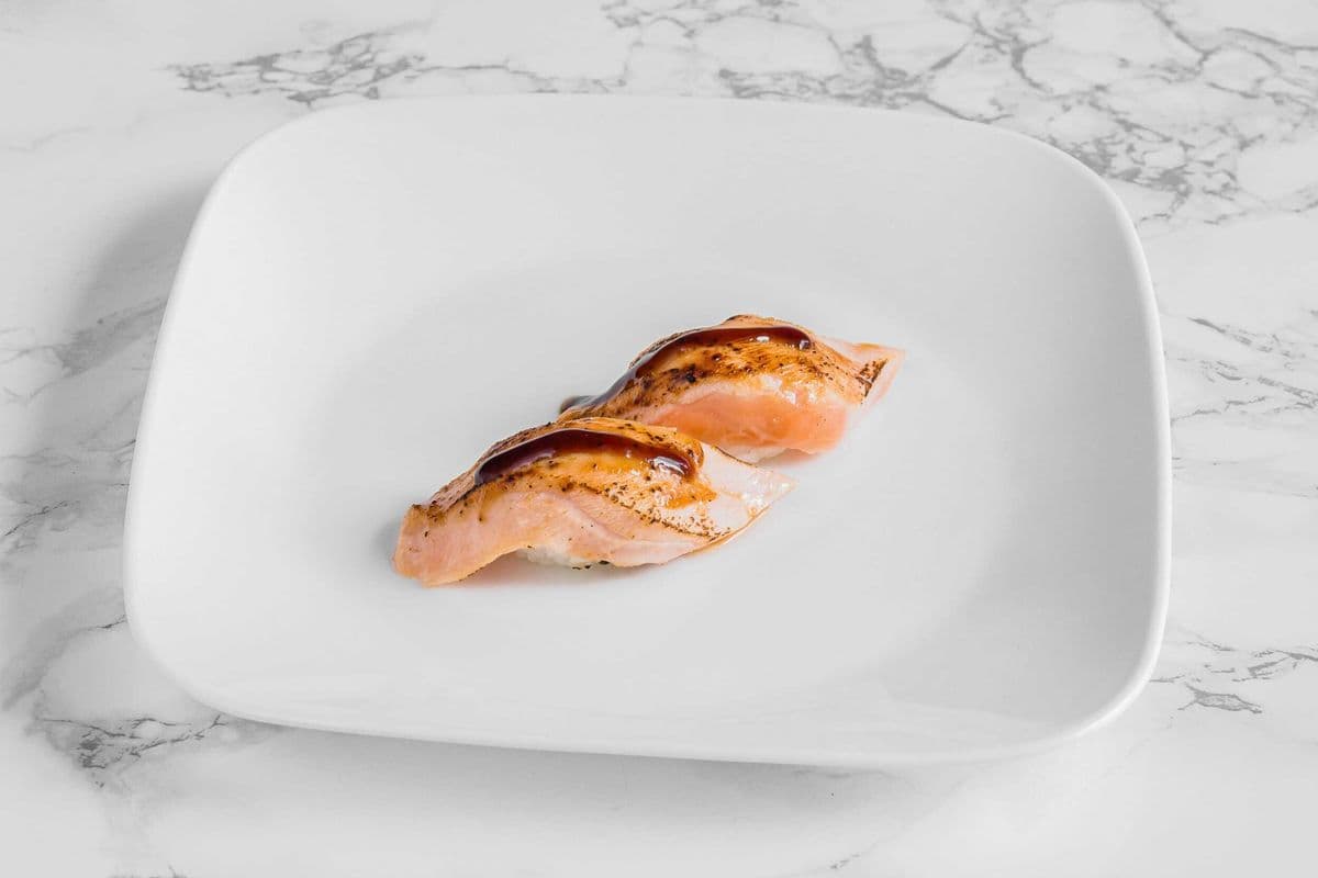 Salmon Aburi(Miso seared)