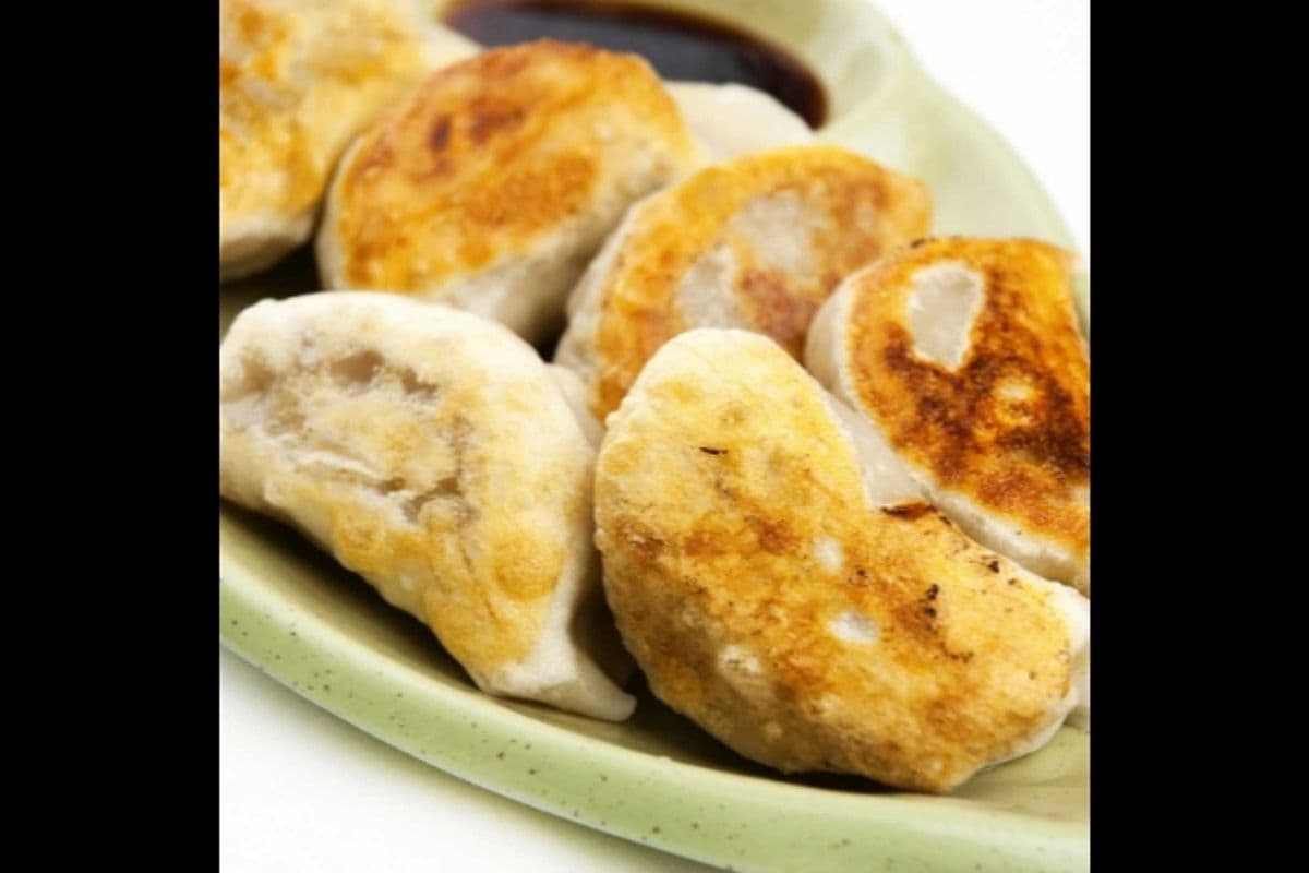 B06. Gyoza