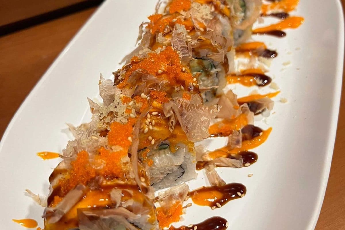 French Kiss Roll - Maki Sushi