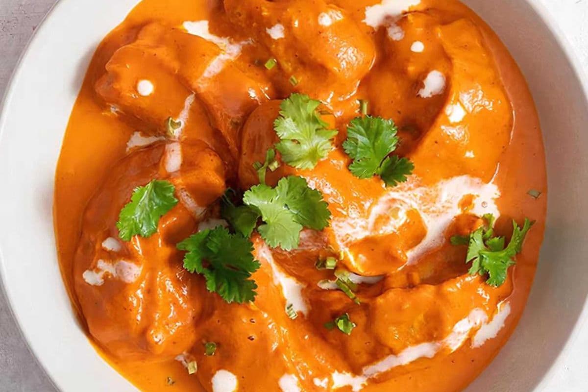 Butter Chicken Momos (5 Pcs)