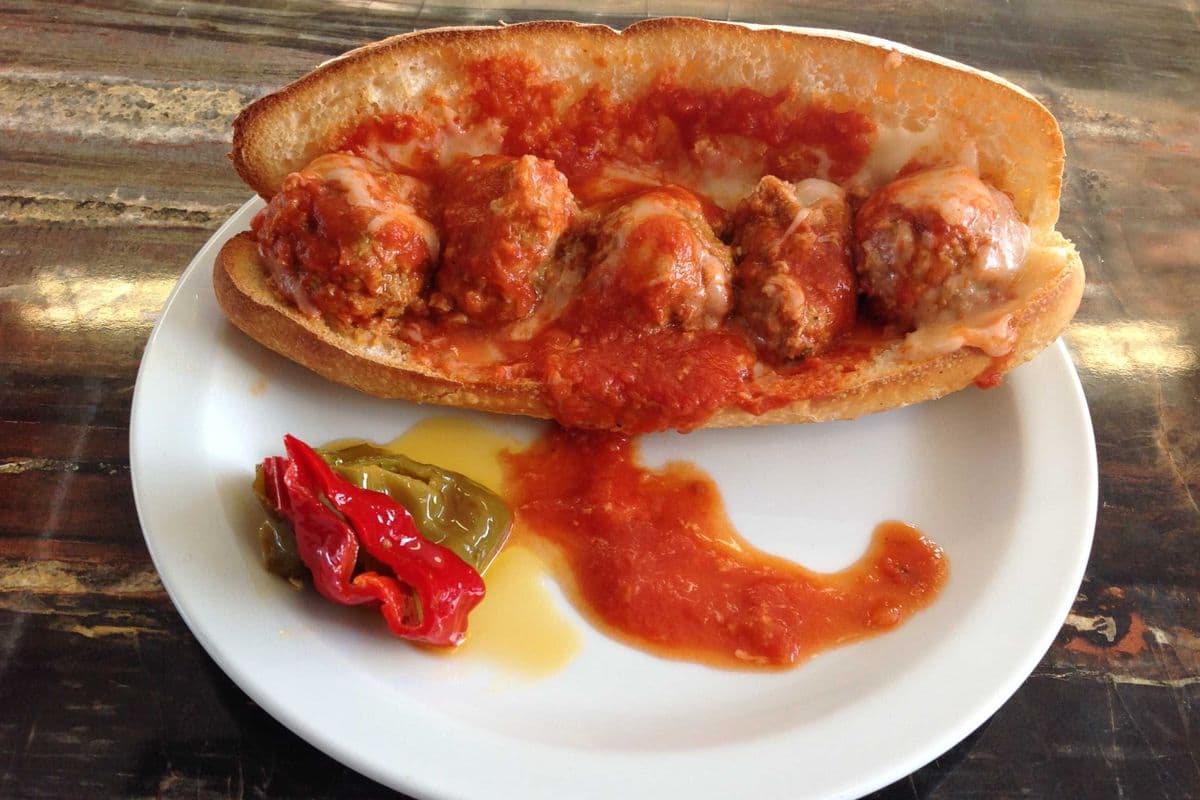 Sandwich aux boulettes de viande / Meatball Sandwich