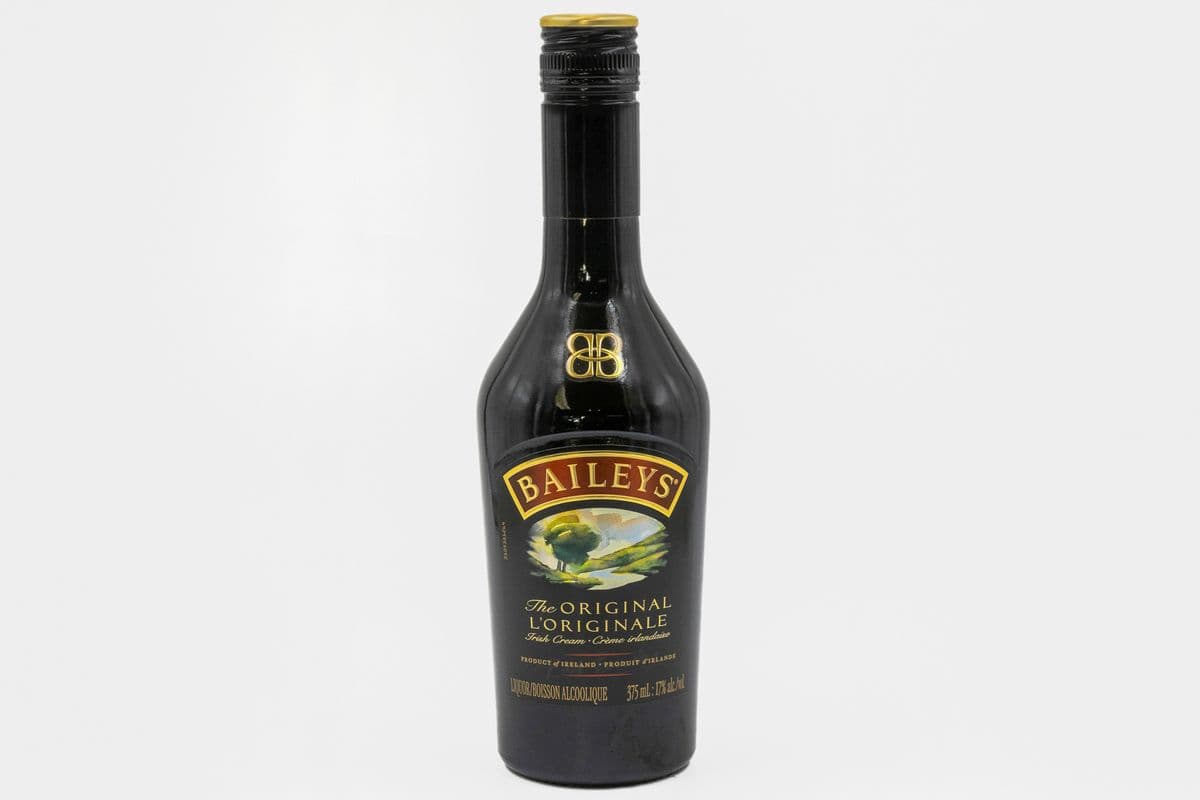 Bailey's Original Irish Cream 375ml (1 x 375mL)