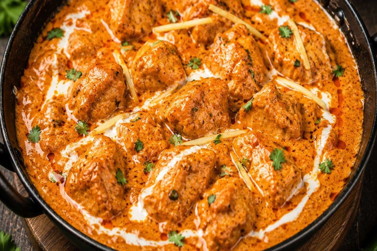 Chicken Makhni Handi (Full)