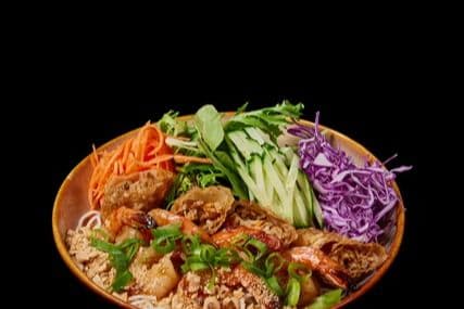 V5. Vermicelli with Grilled Shrimp and Spring Roll