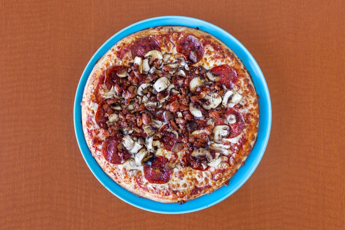 Extra-Large Canadian Pizza