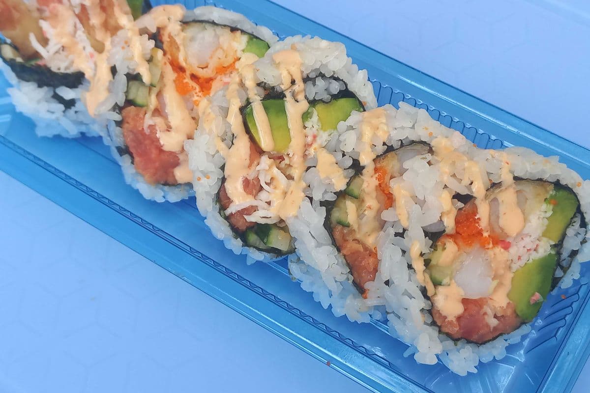 96. Surrey Central Roll(Spicy Tuna, Shrimp Tempura 2pcs, Avocadp, Cucumber, Crab Salad, Fish Roe, Unagi Sauce, BC Spicy Sauce)