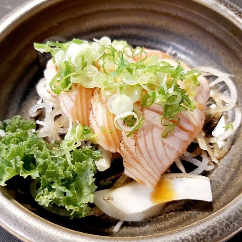 Salmon Tataki (AP)