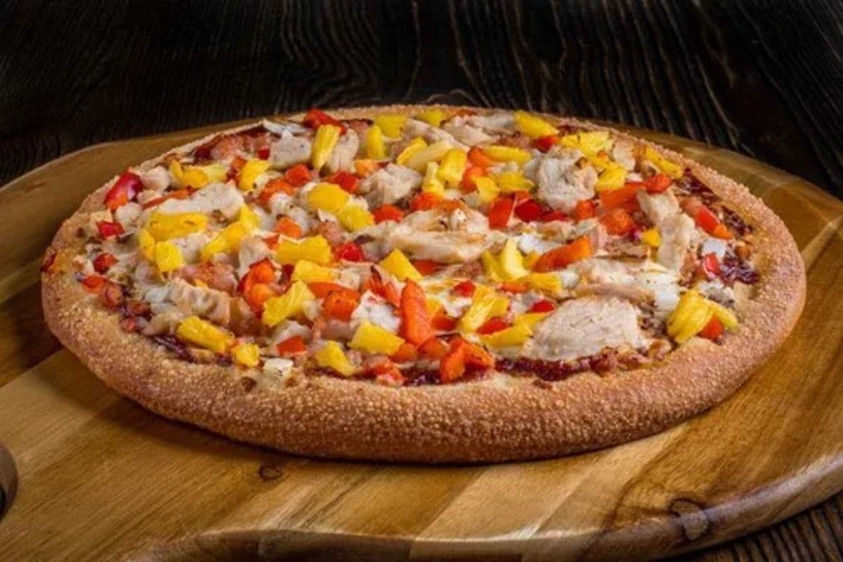 12" BBQ Chicken Pizza