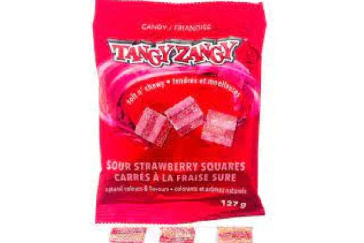 Tangy Zangy Sour Strawberry Squares (127 g)