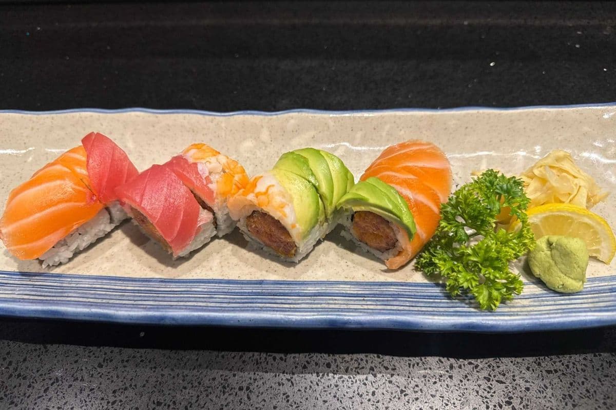 Super Bowl Roll (8 pcs)